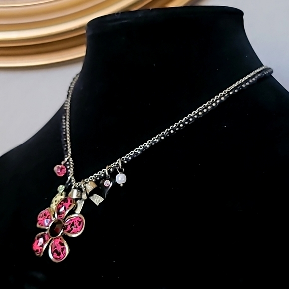 Vintage BETSEY JOHNSON Jungle Fever Pink Leopard Print Floral Charm Necklace. - Picture 3 of 11